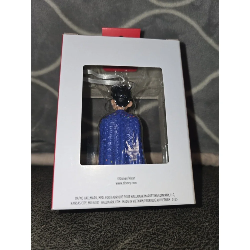 NEW 2025 Hallmark Disney Pixar ELIO SOLIS w/Cape Christmas Ornament‎ NIB